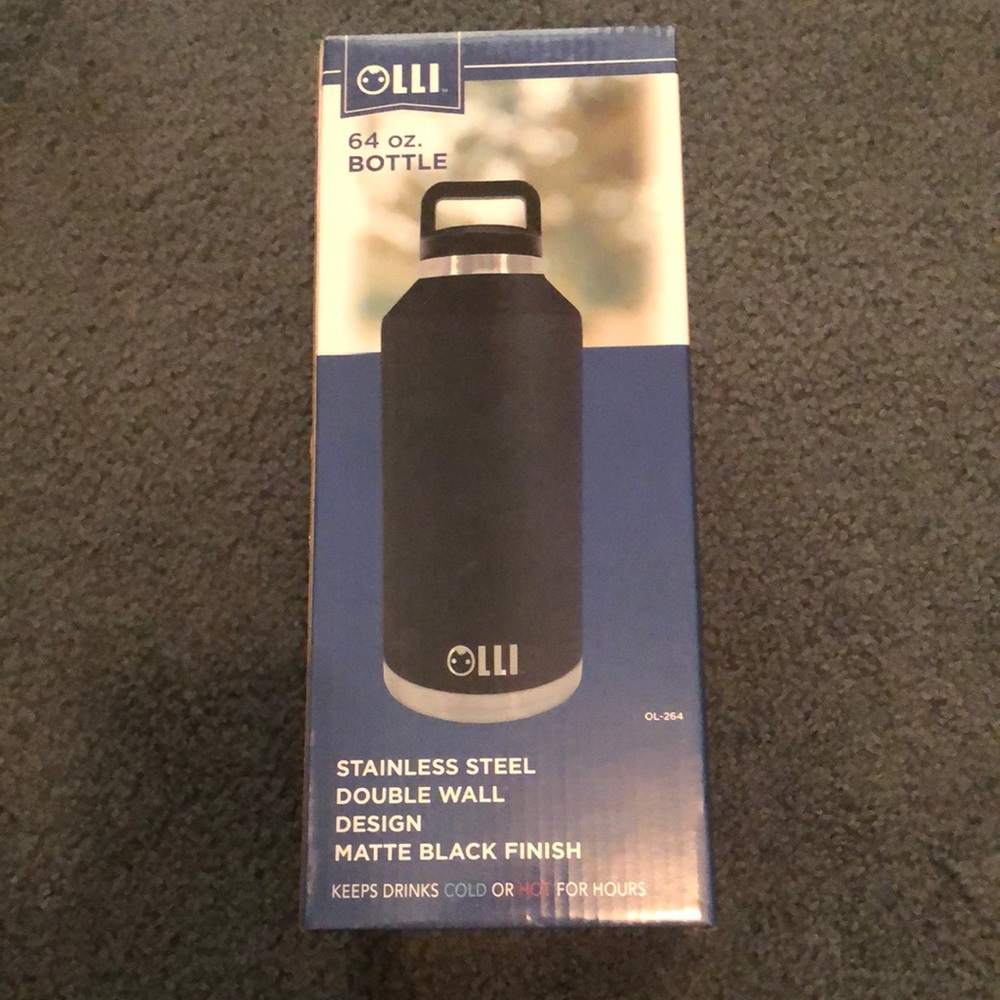 Stainless Steel 64oz Bottle | Black | New In Box